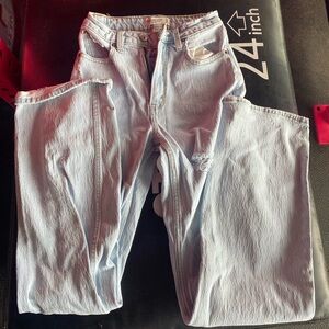 Abercrombie & Fitch curve love high rise 90’s relaxed jean 24